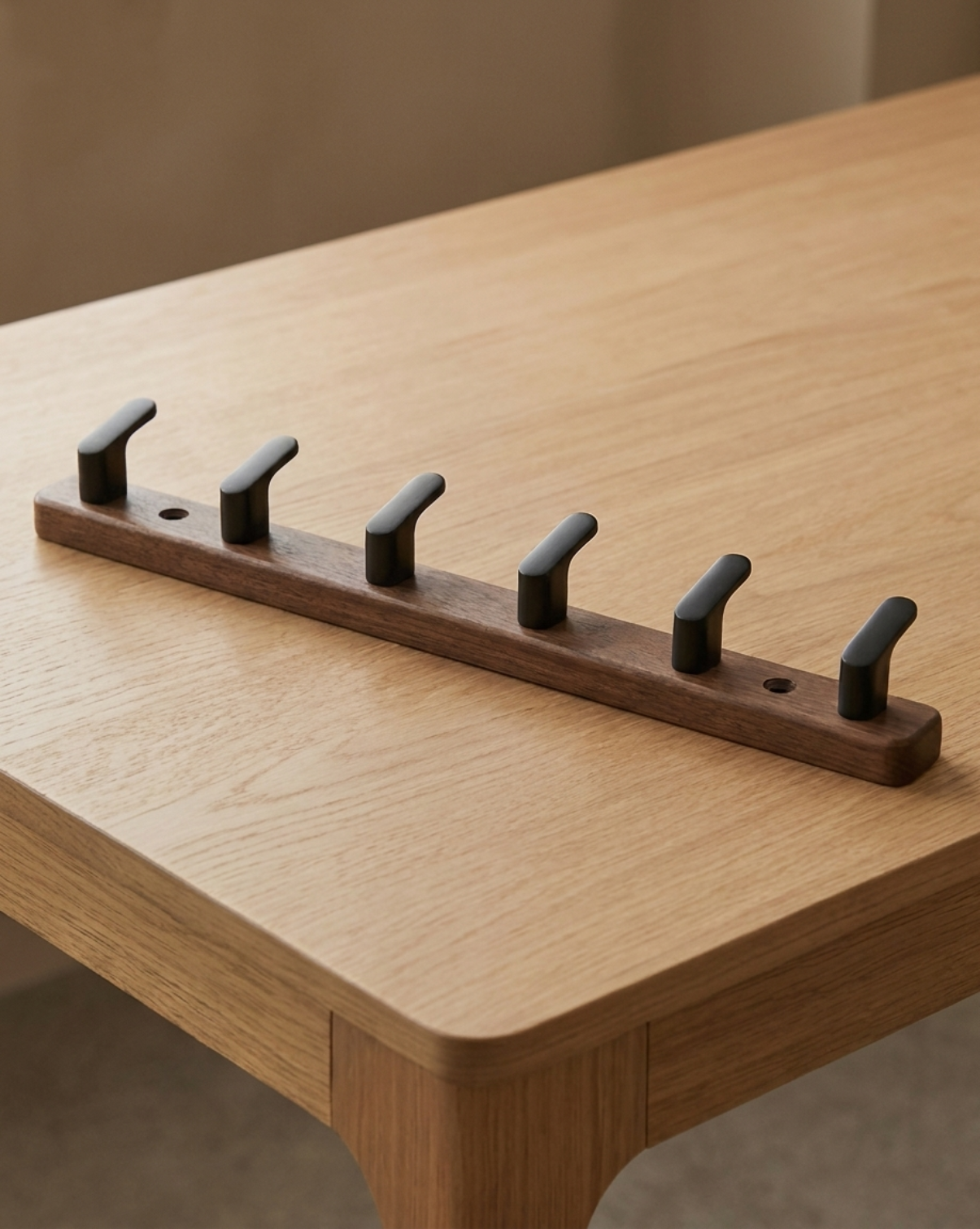 Houten Kapstok Met Metalen Haken – Wangemonteerd | Kapstokhaken | 6 Haken - Maison Roze