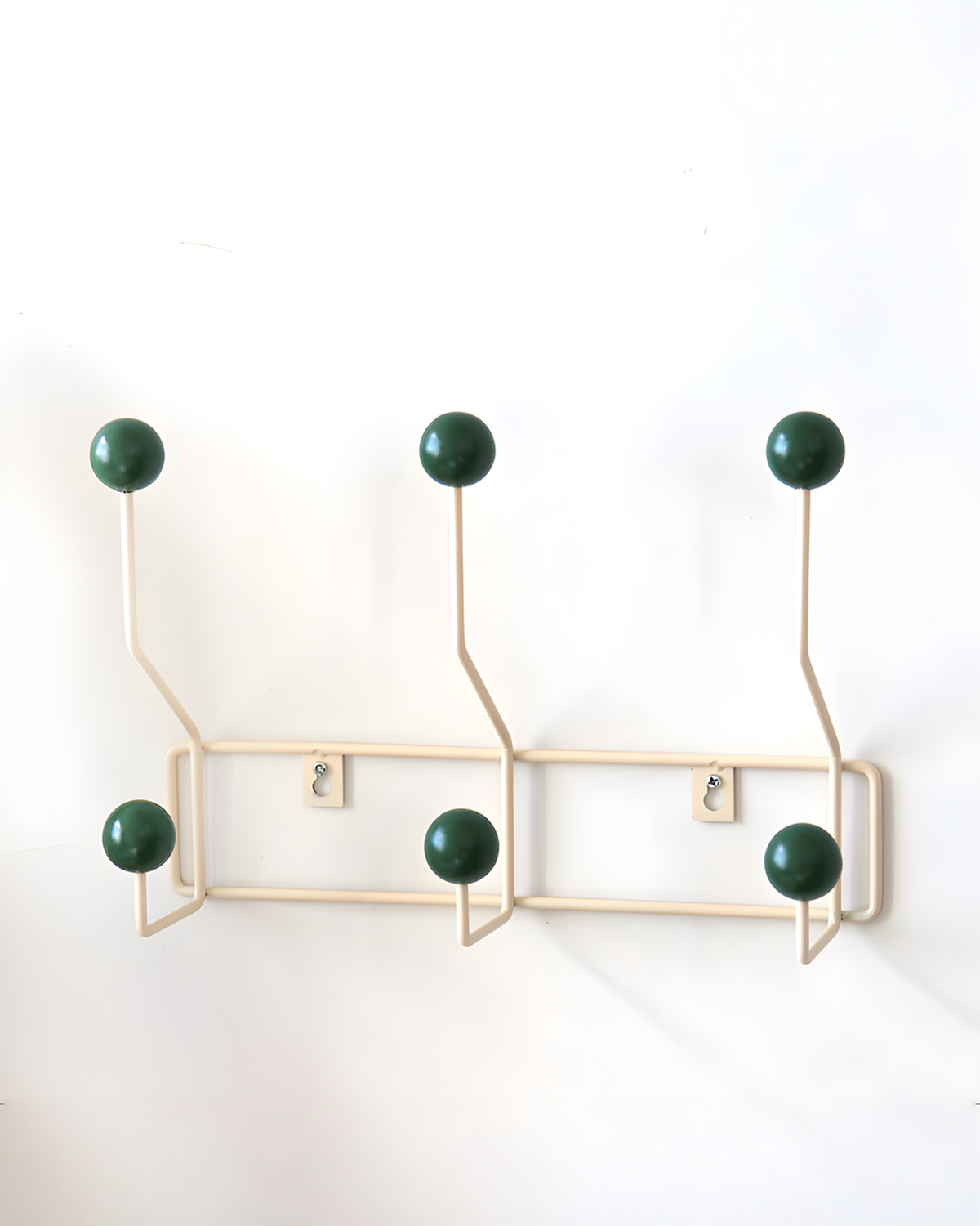 Wandkapstok met witte bolletjes en 4 dubbele haken - 37 cm | Groen 3 Haken - Maison Roze