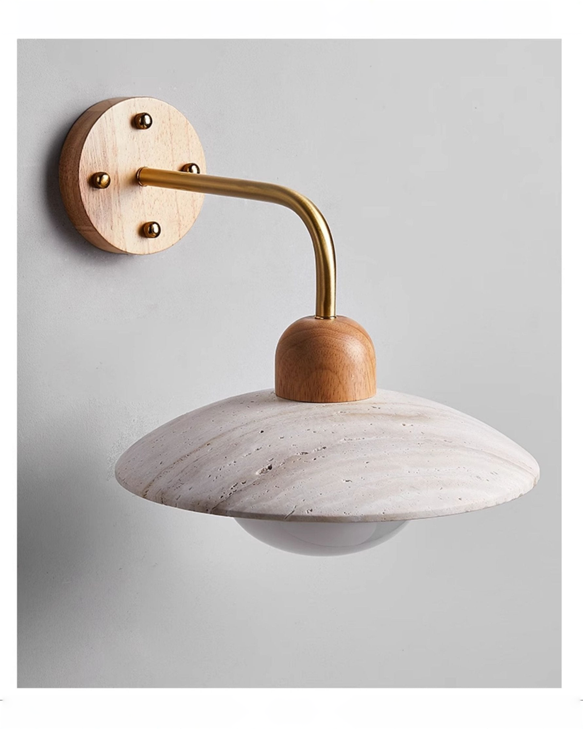 Dome Arm - Travertin wandlamp met gebogen arm en hout | - Maison Roze