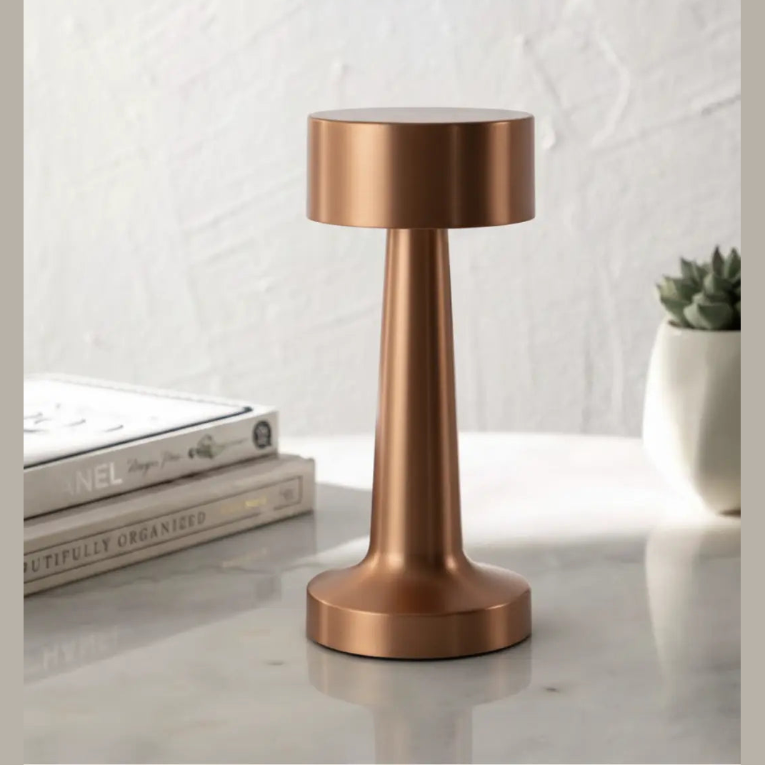 Moderne Draadloze Tafellamp – Oplaadbare LED – Metalen Afwerking