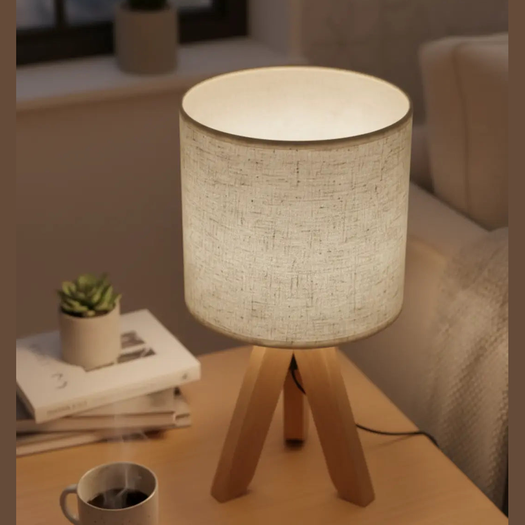 40cm Minimalistische Tafellamp – Houten Tripod Voet Met Stoffen Kap