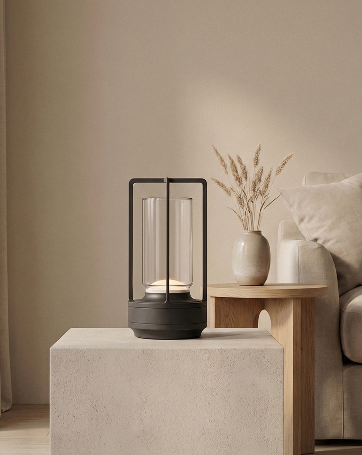 Minimalistische Kristallen LED-Tafellamp 17,5cm – USB-Oplaadbaar – Aluminium Voet | Zwart - Maison Roze