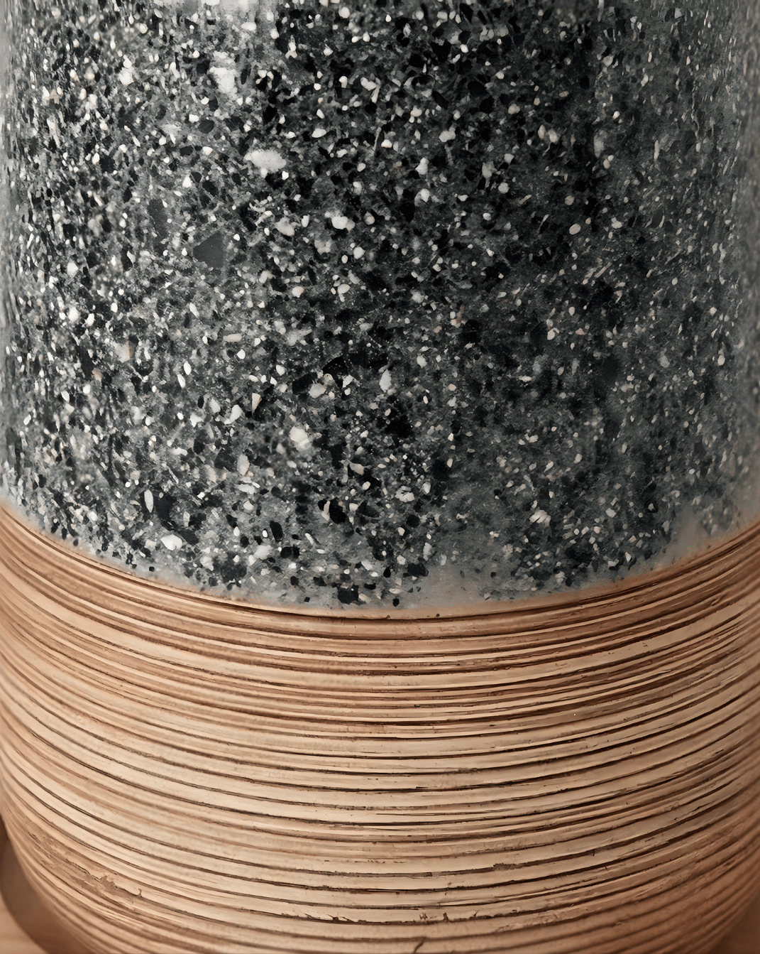 Flint Badkamerset 2-Delig Gespikkeld Keramiek Met Bamboe Design, 18 cm | - Maison Roze