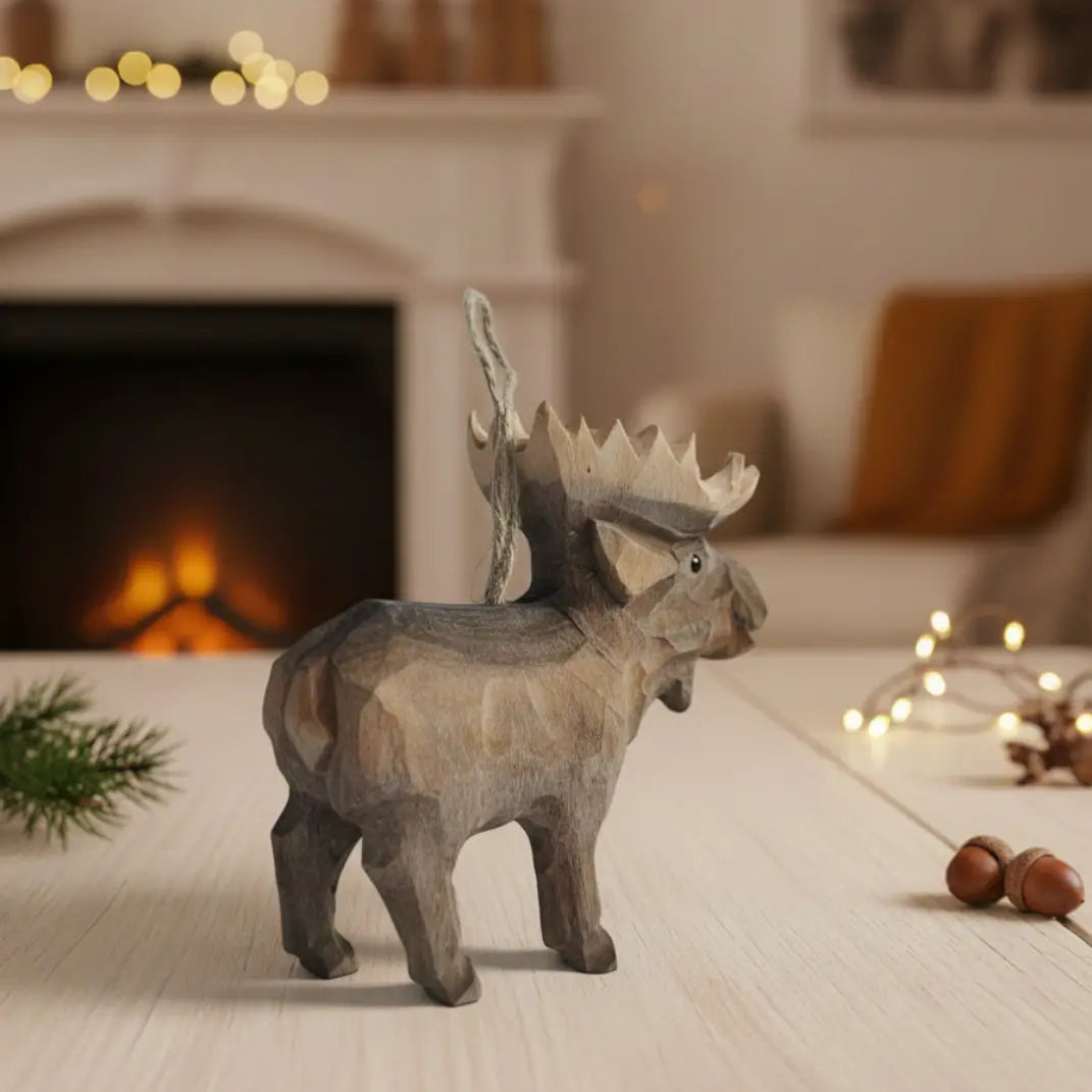 Handgesneden Houten Eland Ornament – Massief Hout Rustieke Kerstdecoratie