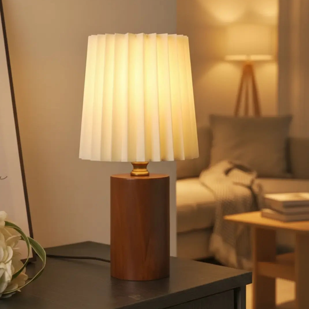 31cm Koreaanse Stijl Tafellamp – Geplooide Stoffen Kap Met Houten Voet