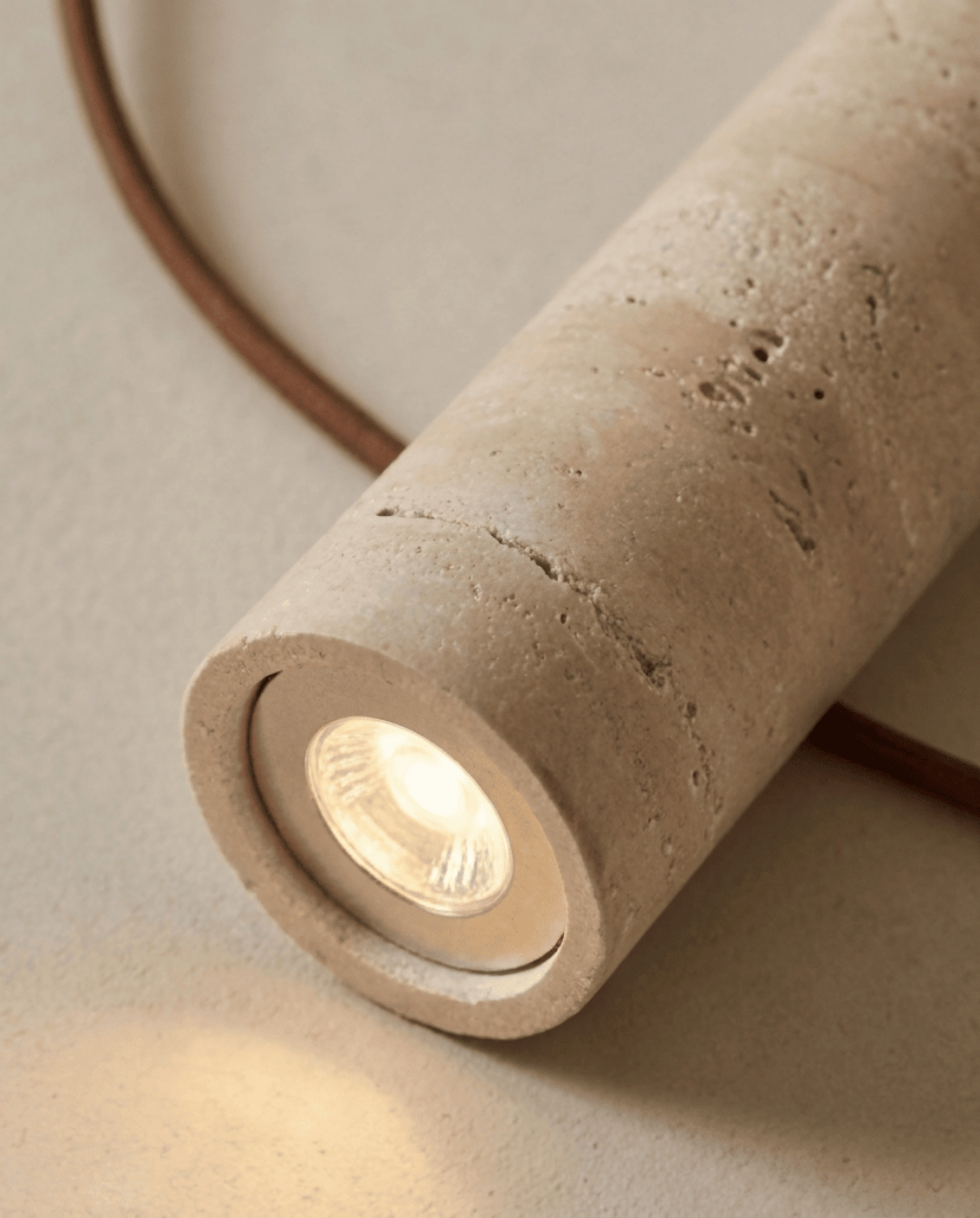 Cove Travertin Hanglamp | Wabi-Sabi Cilinder Design | - Maison Roze