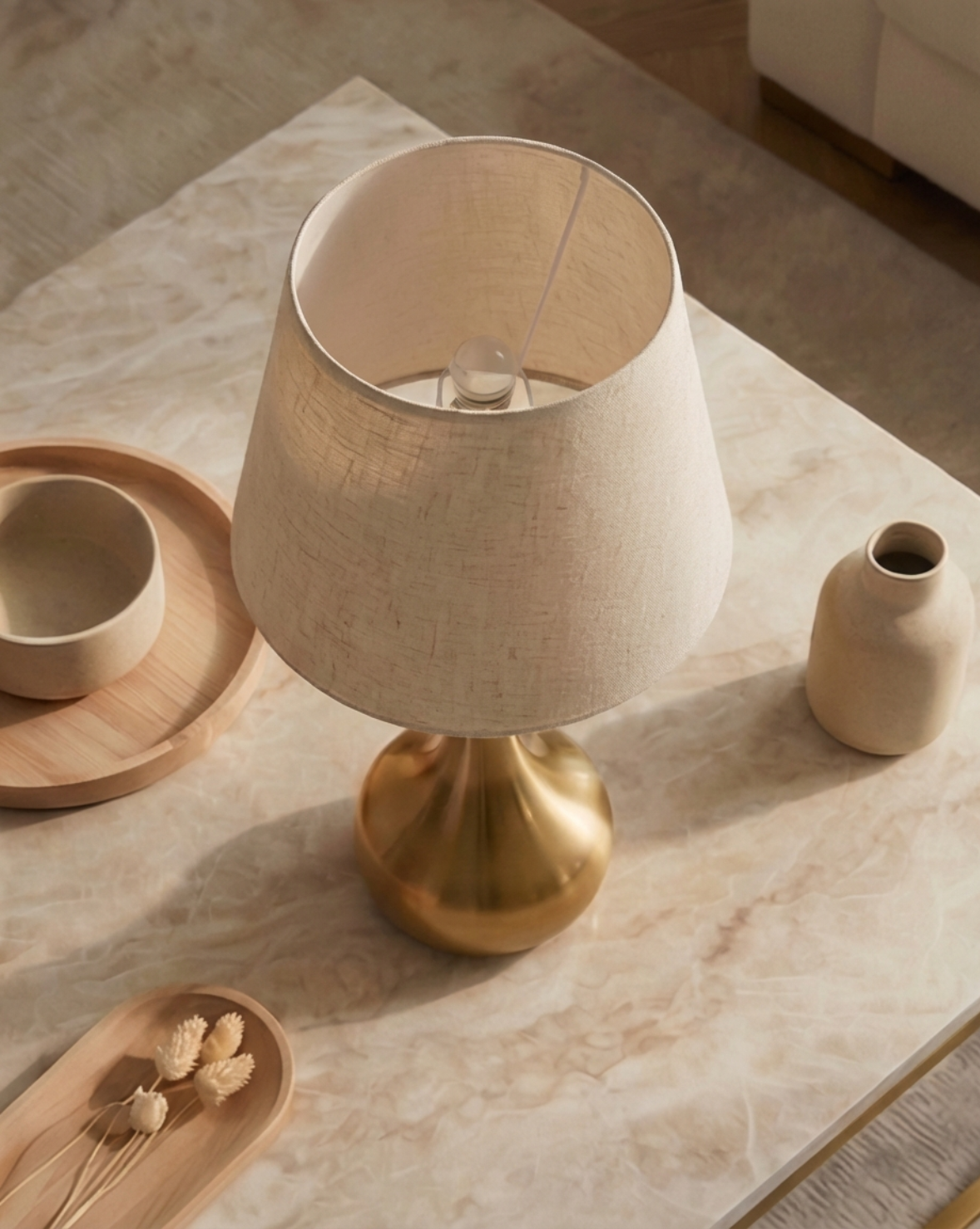 42cm Moderne Gouden Tafellamp – Elegante Metalen Voet | - Maison Roze