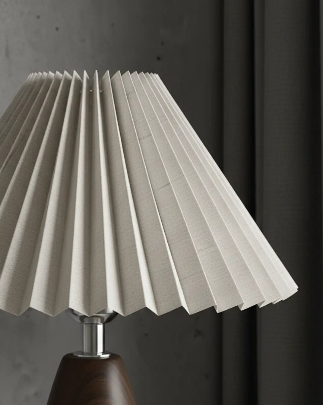 Fern Tafellamp van Keramiek in Walnoottint met Witte Stoffen Kap, 30cm | - Maison Roze