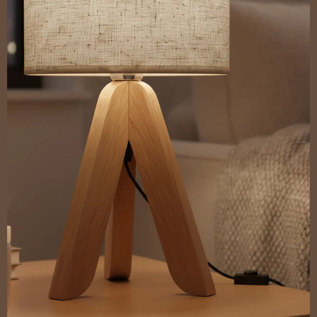 40cm Minimalistische Tafellamp – Houten Tripod Voet Met Stoffen Kap