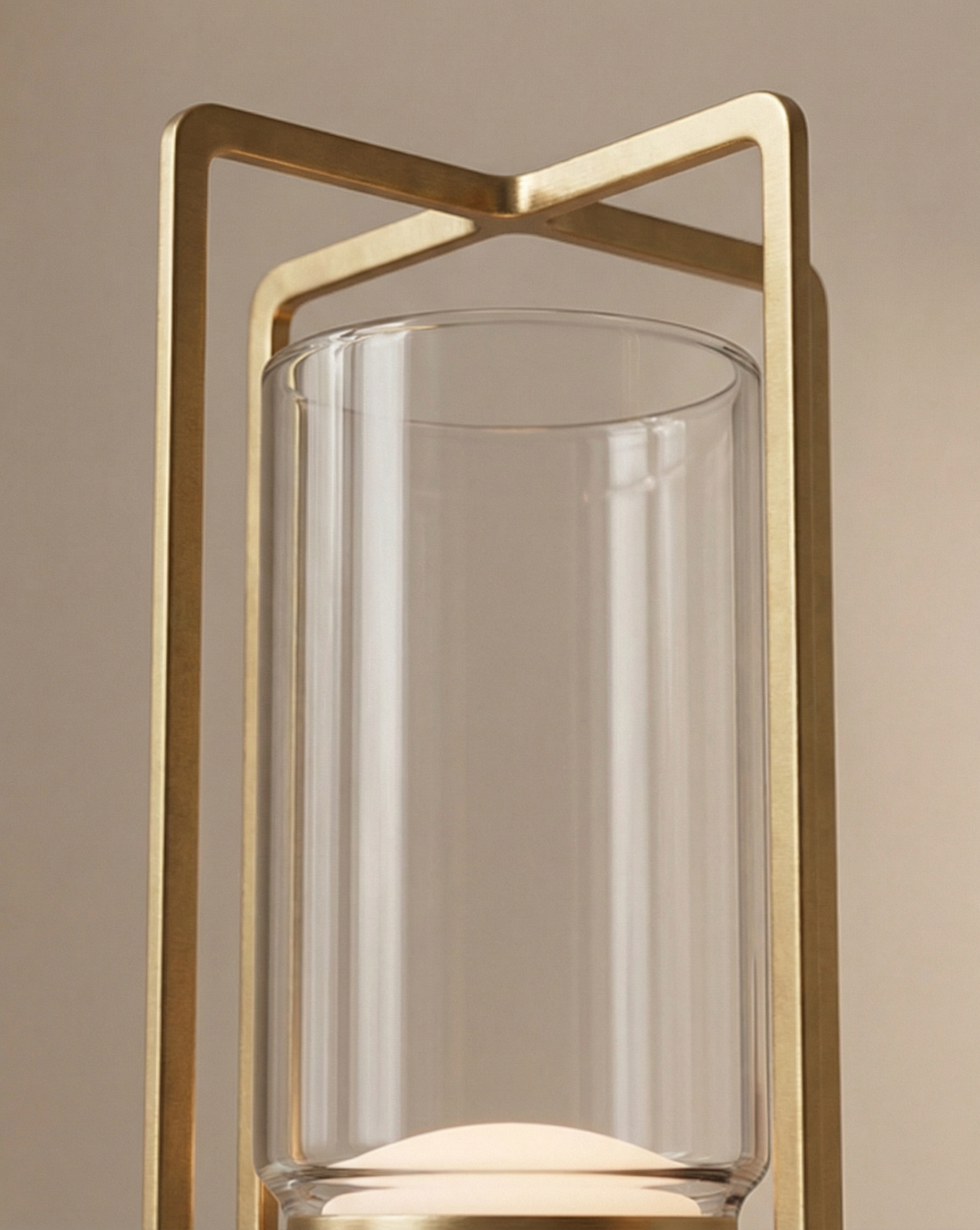 Minimalistische Kristallen LED-Tafellamp 17,5cm – USB-Oplaadbaar – Aluminium Voet | - Maison Roze