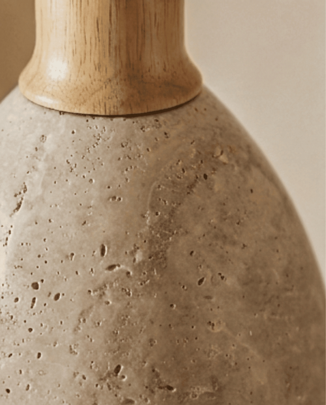Cove Hanglamp Van Beige Travertin Met Massief Hout, ø 15cm | - Maison Roze