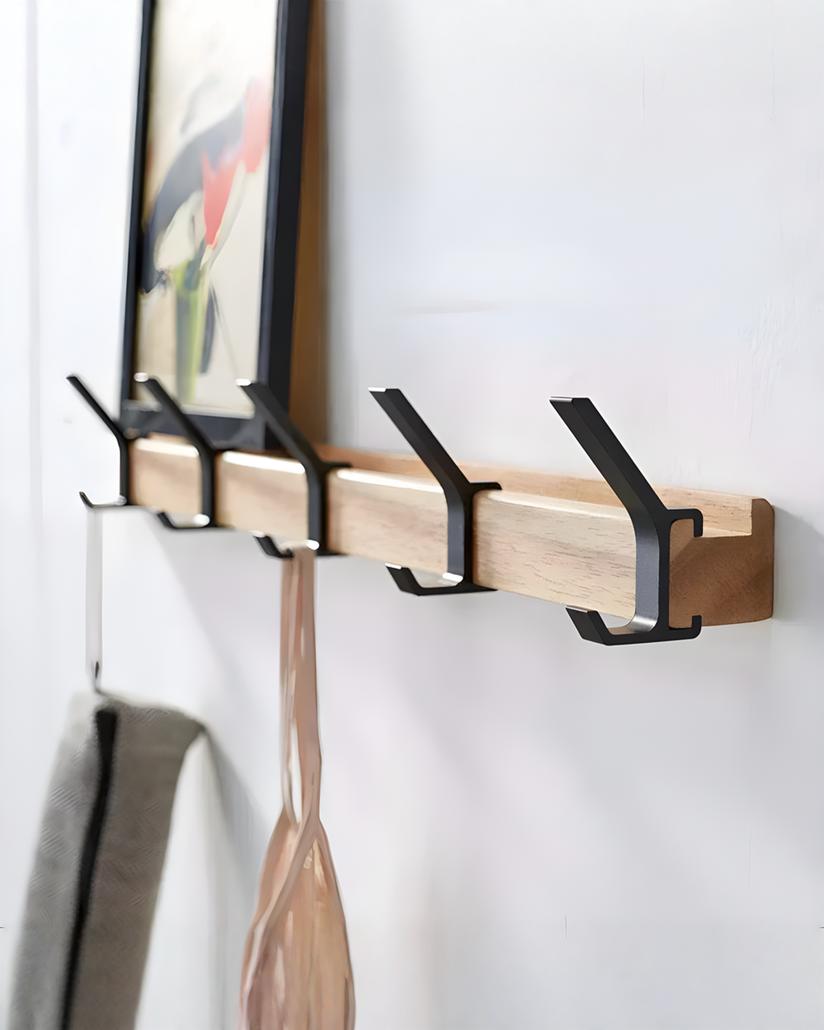 Wandkapstok van hout en zwart aluminium met verstelbare haken - 44 cm | - Maison Roze