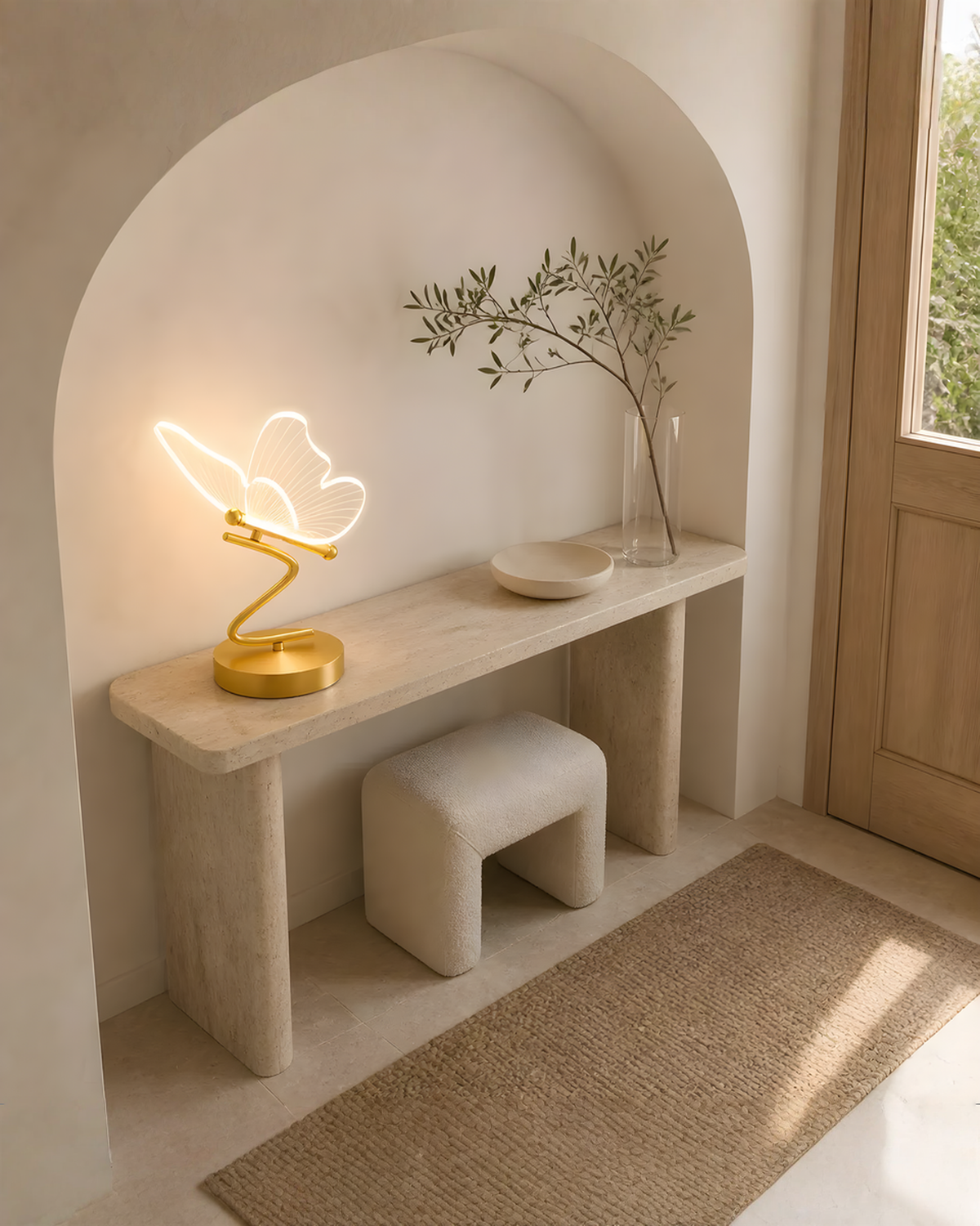 Vlinder LED-tafellamp van goudkleurig metaal en acryl - 30 cm | - Maison Roze