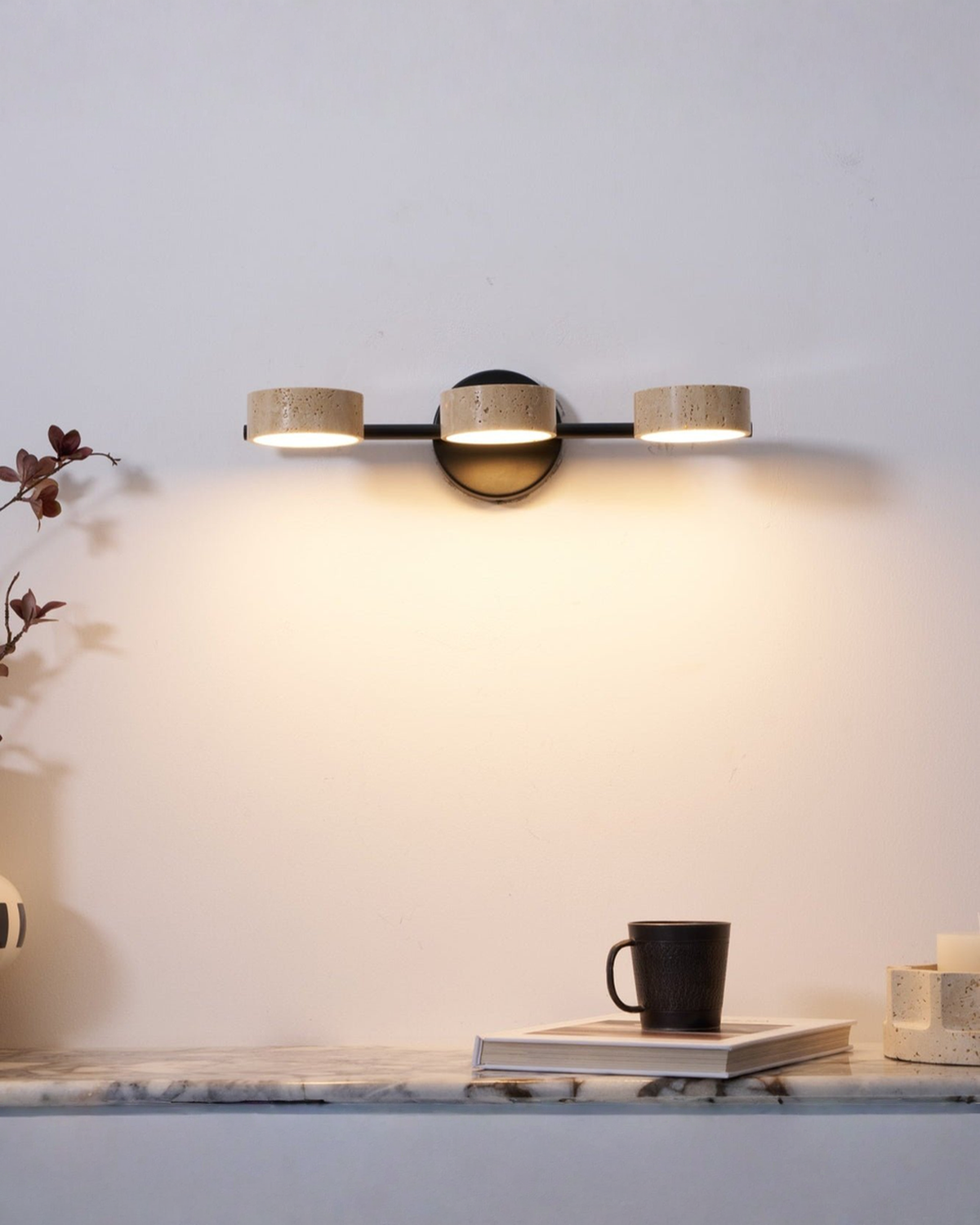 Traviso - Travertin spiegellamp met 2 of 3 lichtpunten | - Maison Roze