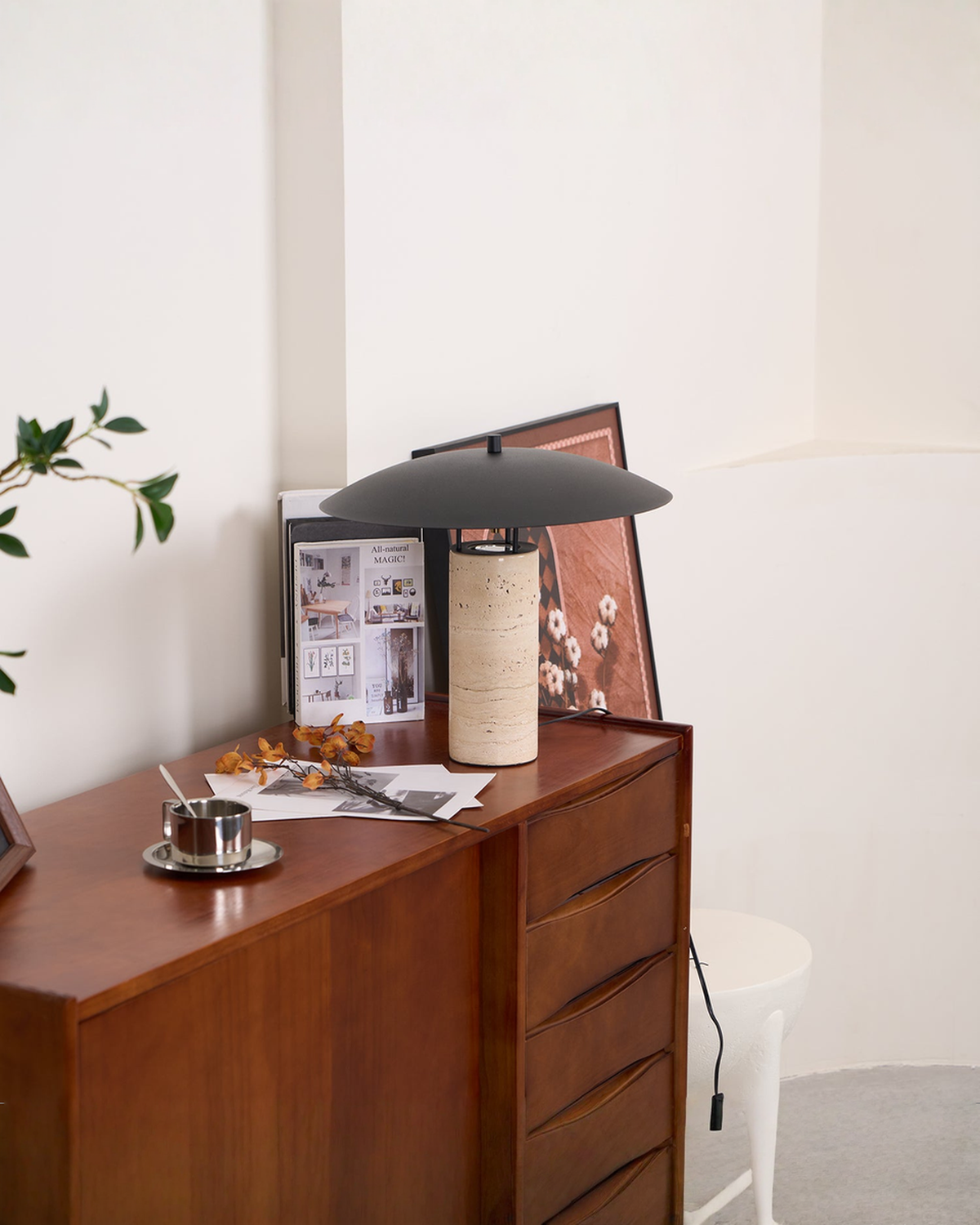Travertin tafellamp met zwarte kap - Ø 40 cm | - Maison Roze