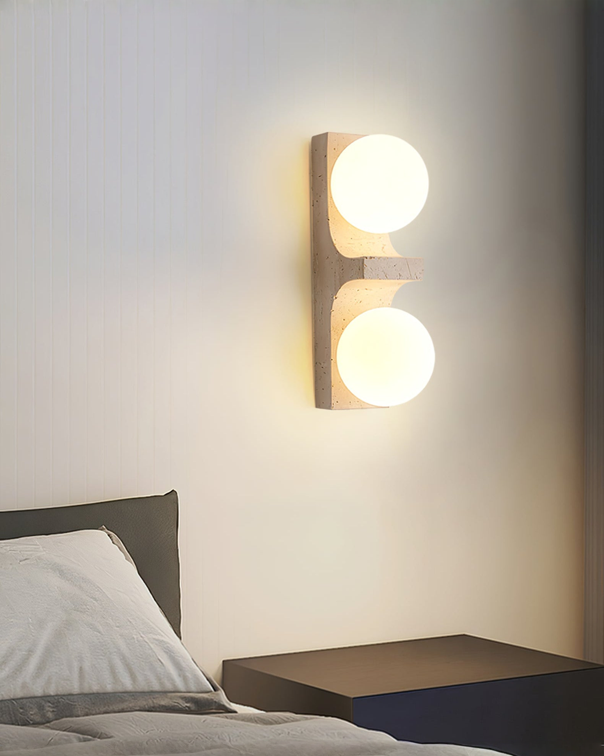 Cirra Orb - Travertin wandlamp met bol | - Maison Roze